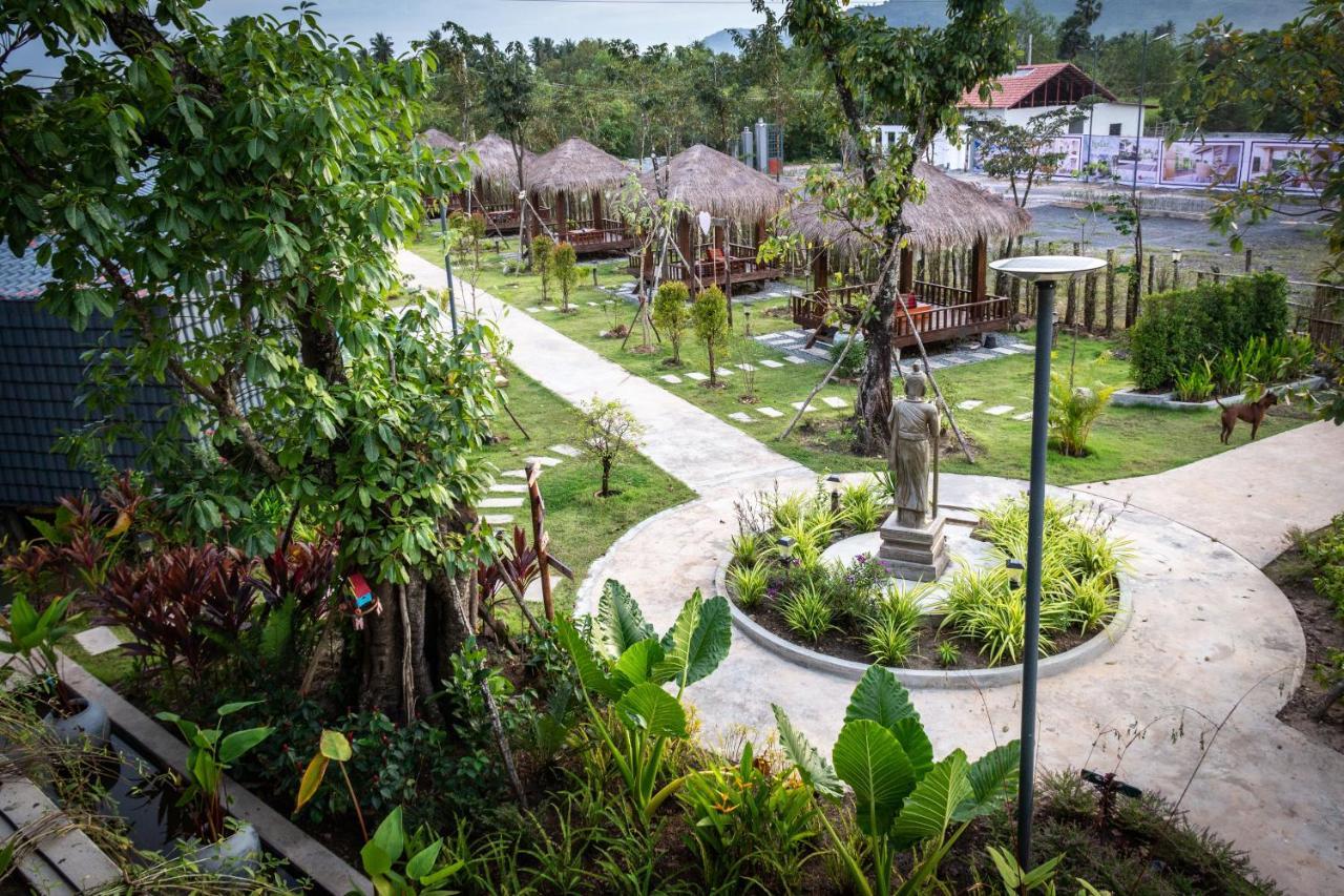 Kampot Tropical Village ภายนอก รูปภาพ