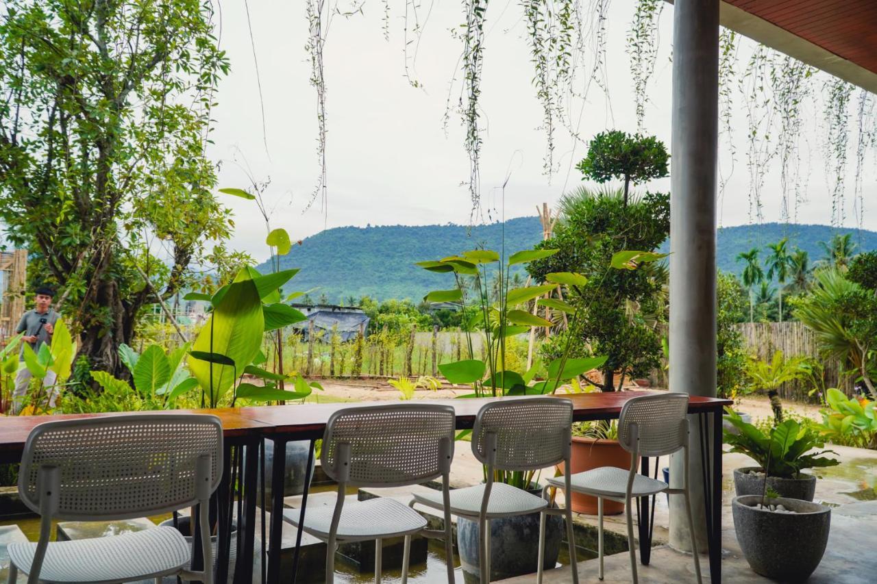 Kampot Tropical Village ภายนอก รูปภาพ