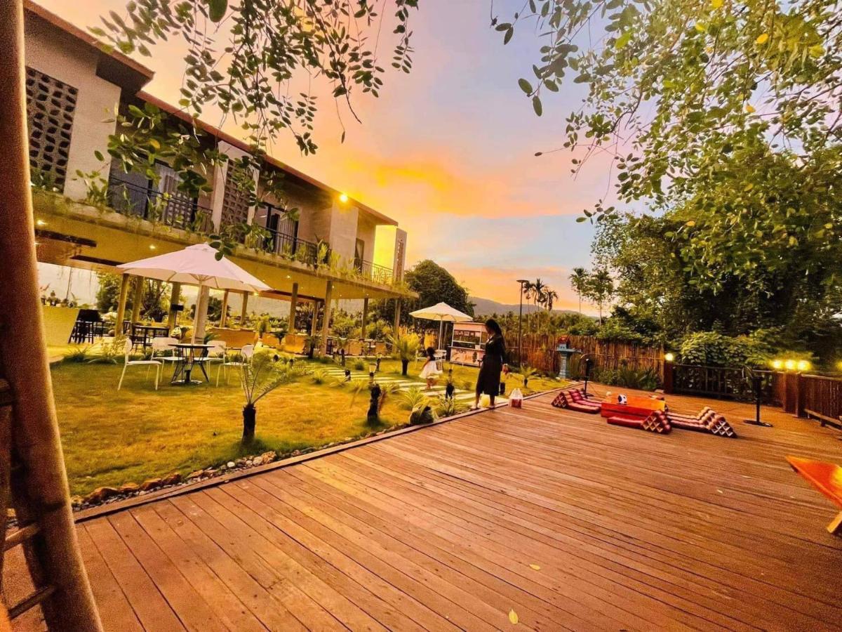 Kampot Tropical Village ภายนอก รูปภาพ